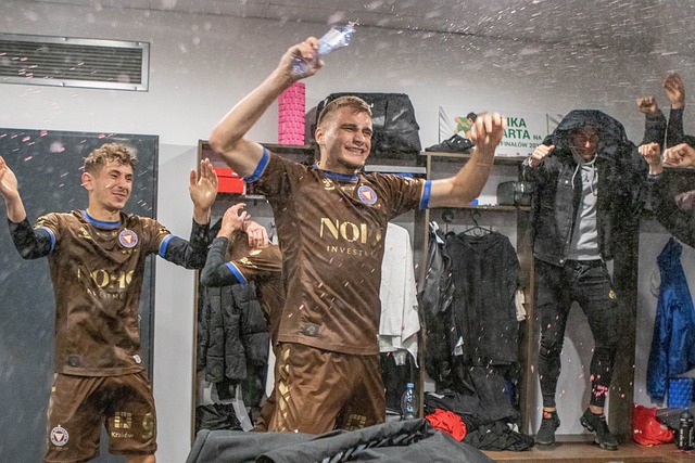 而步行者队 而步行者队